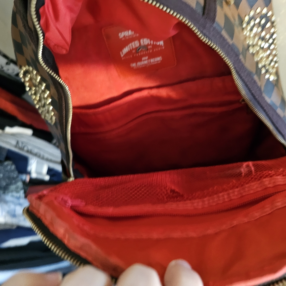 Sprayground backpack - Picture 7 of 16
